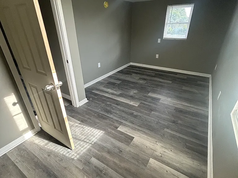 319 Stillwater Rd — Photo 16
