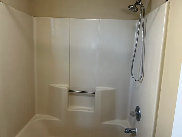 810 Eglin Pkwy NE #6 — Photo 19