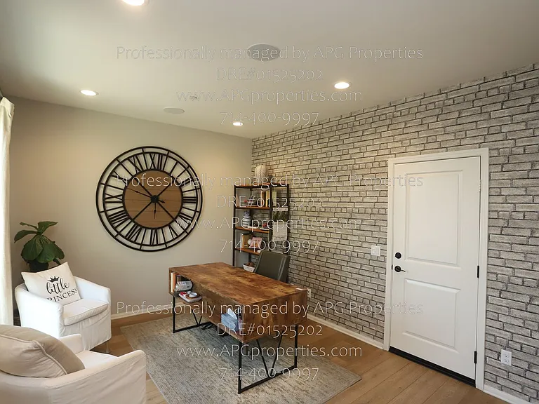 3320 W Mirano Dr — Photo 3