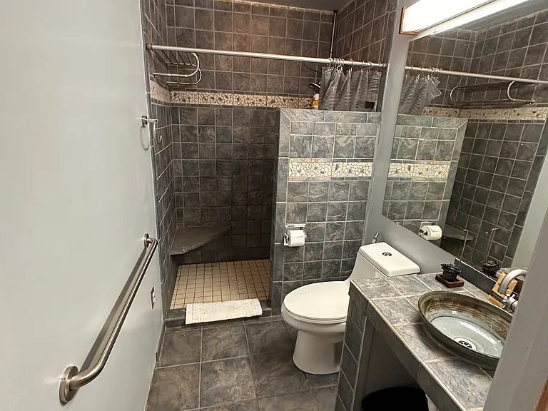 2111 Woodbox Ln #A — Photo 26
