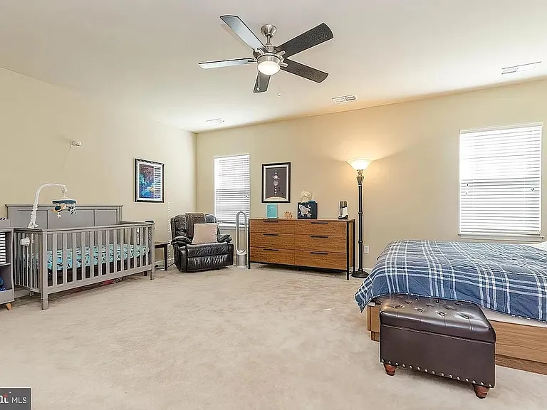 113 Setting Sun Ct — Photo 33