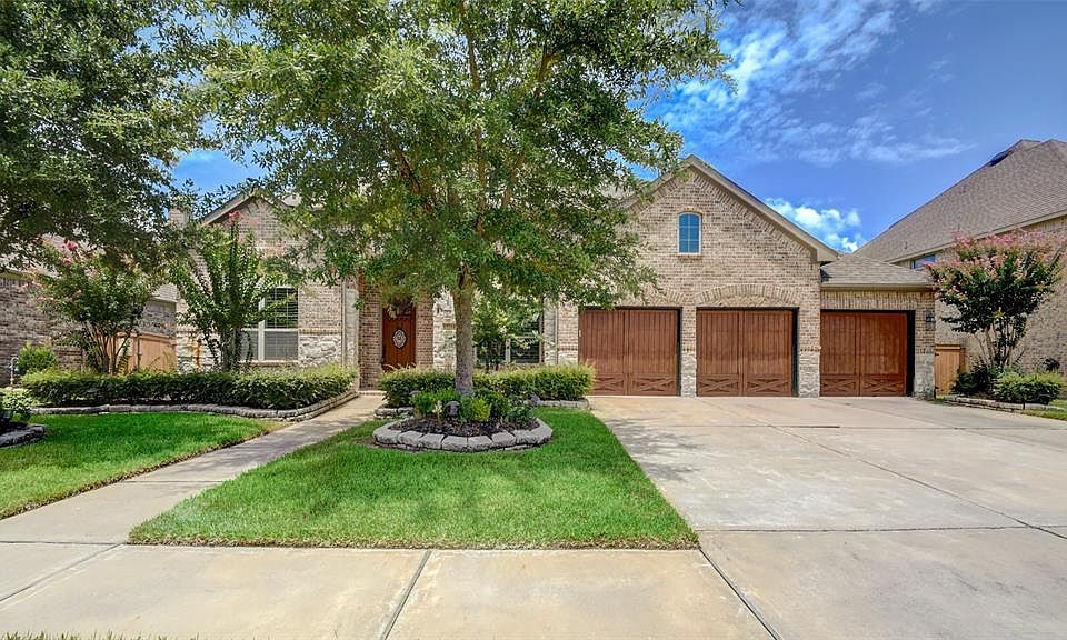 1st image of 17210 Bland Mills Ln