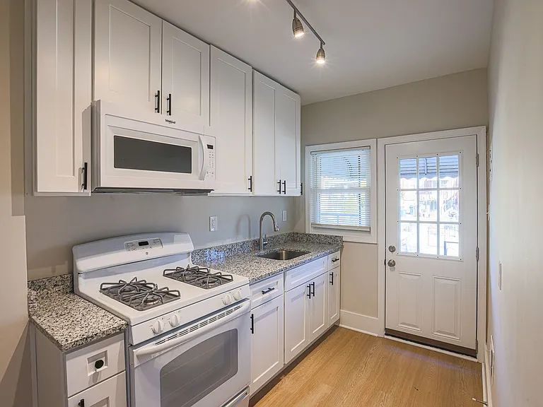 6426 Odonnell St — Photo 19