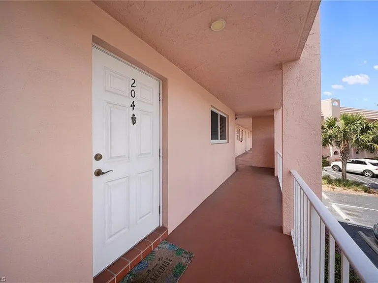 400 Forest Lakes Blvd #204 — Photo 23