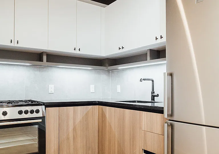 242 Newkirk Ave #5B — Photo 1
