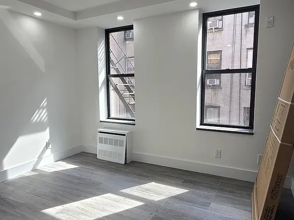 216 E 29th St, New York, NY