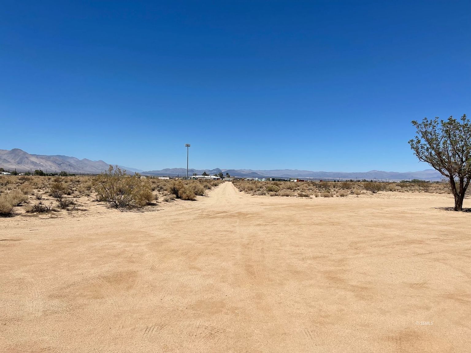 6331 Sunset Ave, Inyokern, CA 93527 Zillow