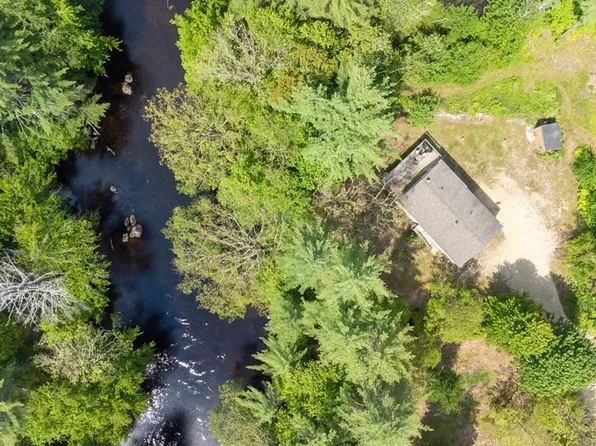 60 Clement Rd, Allenstown, NH 03275