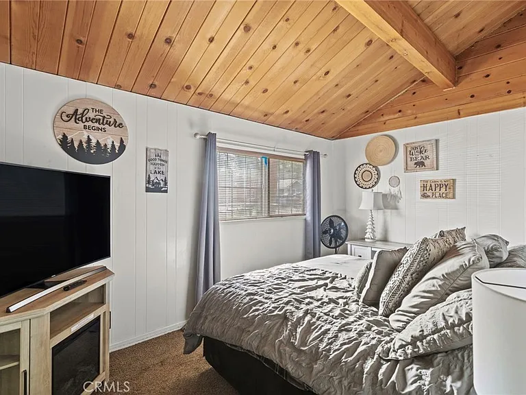 1029 W Aeroplane Blvd — Photo 11