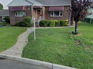 22 Vermont Ave, Carteret, NJ 07008