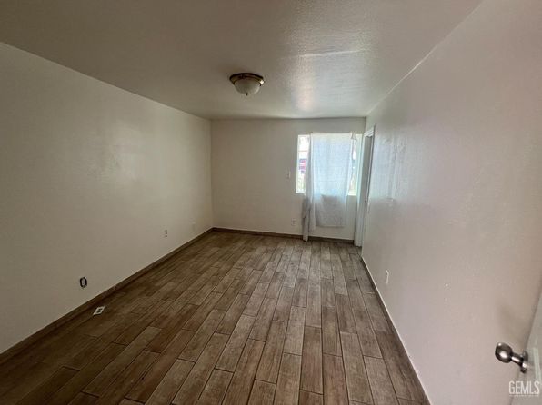 bakersfield-california-18890034 picture