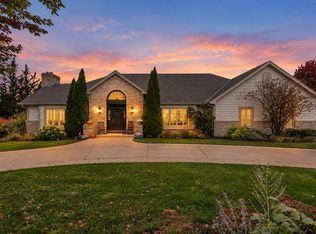 5740 Woodland Hills DRIVE, Mount Pleasant, WI 53406