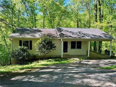 471 Townsend St, North Wilkesboro, NC, 28659