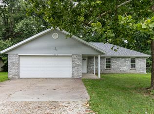 1206 S Killingsworth Avenue, Bolivar, MO 65613