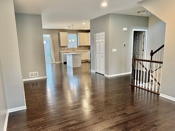 4th image of 2953 Madison Dr #2953