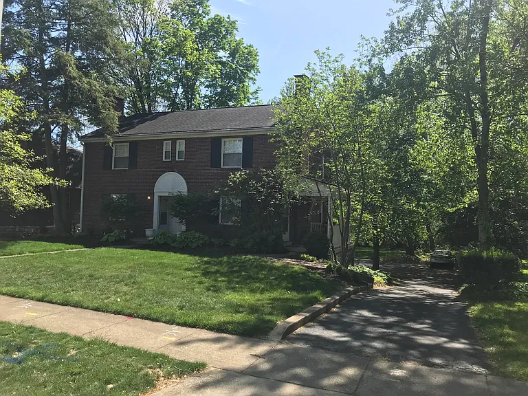 476 Bob O Link Dr #B — Photo 32
