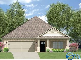 6028 Margie Collins Dr SE, Owens Cross Roads, AL 35763