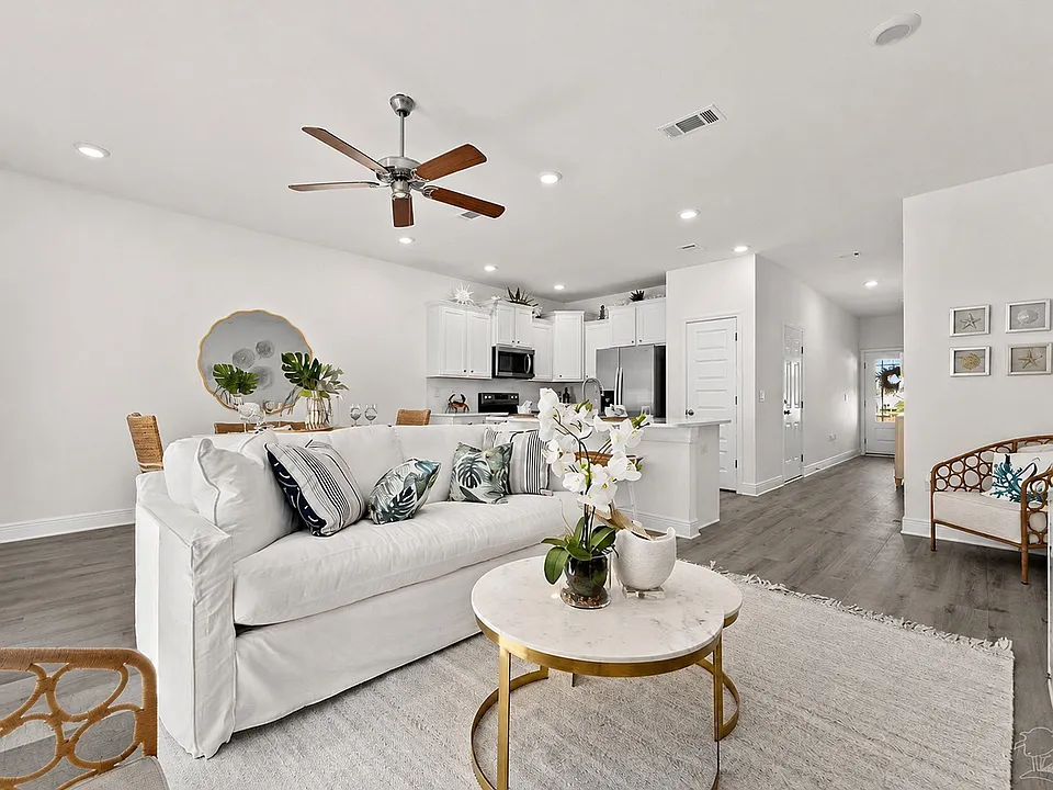 1205 Fairchild Village Dr