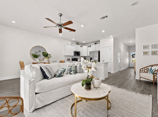 1205 Fairchild Village Dr, Pensacola, FL 32504