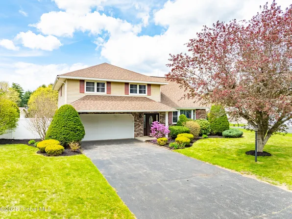 320 Dolan Drive, Schenectady, NY 12306
