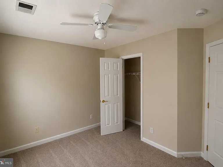 38 Hot Springs Way — Photo 10