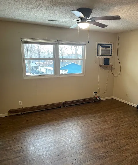 1101 NW Aurora Ave #6 — Photo 4