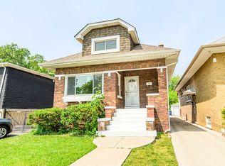 2114 S 8th Ave, Maywood, IL