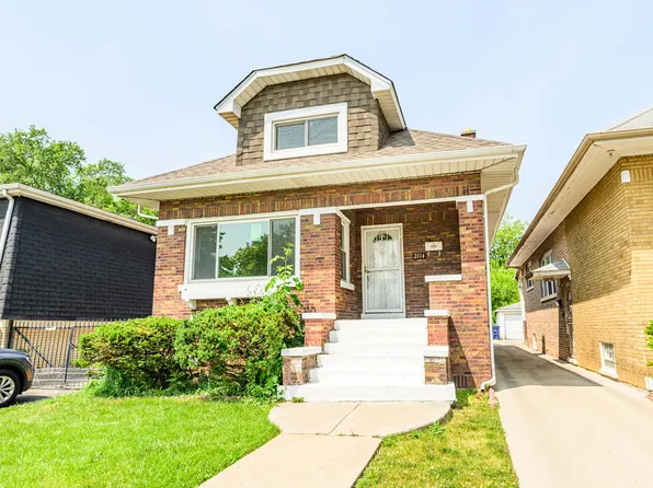 2114 S 8th Ave, Maywood, IL 60153