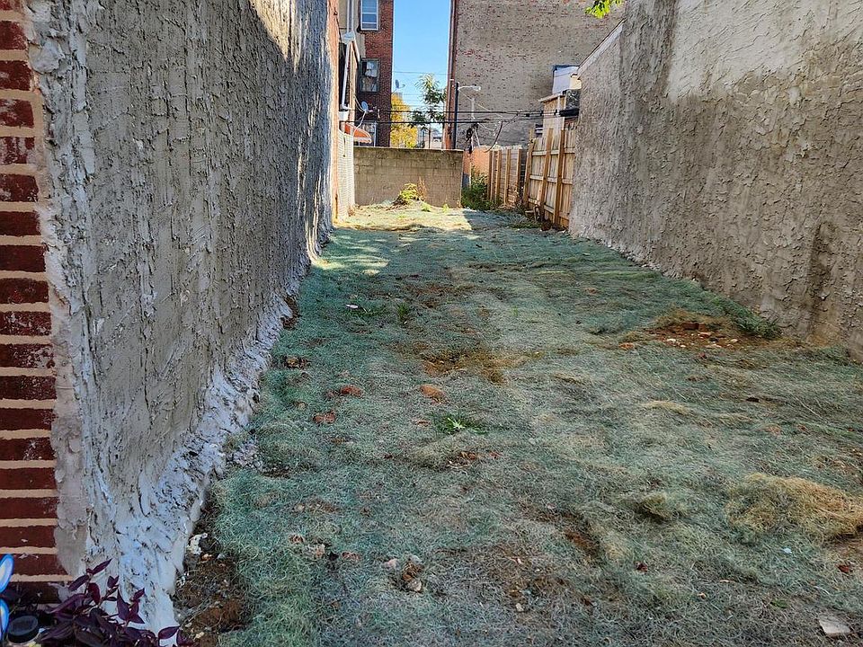 1st image of 1335 S Hicks St