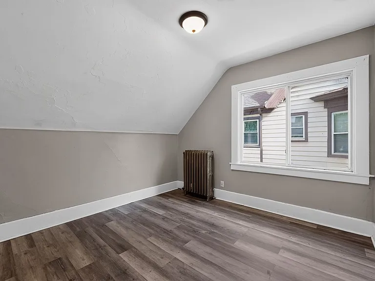 3045 N Dr William Finlayson St — Photo 11
