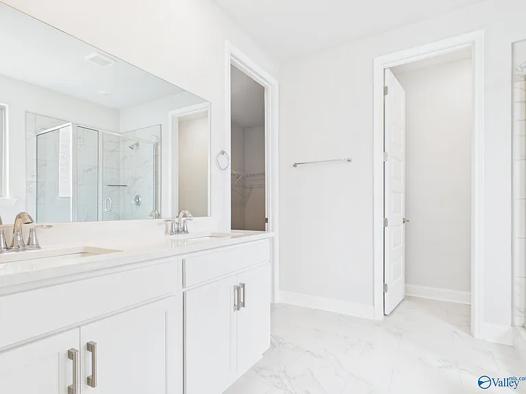 104 Clift Creek Dr — Photo 20