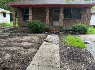 1107 Drive Martin Luther King Ave, Laurel, MS 39440