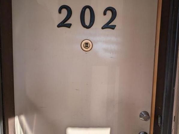603 Park St APT 202