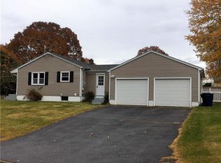 112 Fog Plain Rd, Waterford, CT 06385