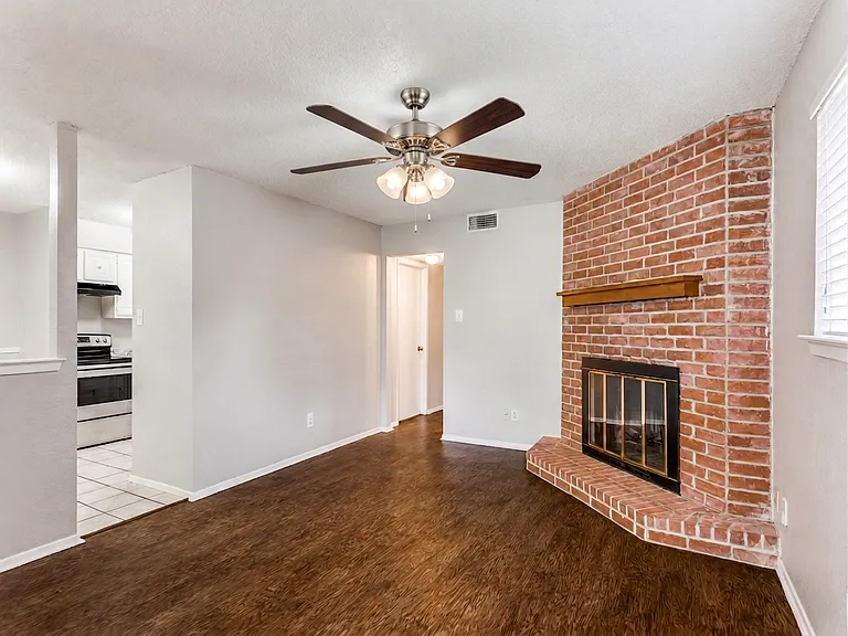 123 Allencrest Dr #123 — Photo 3