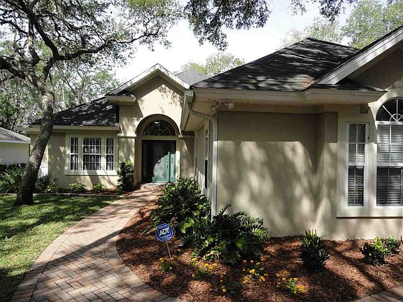 2nd image of 213 Golden Oaks Ln