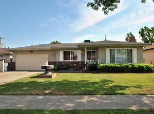 3912 E Pontiac Way, Fresno, CA 93726
