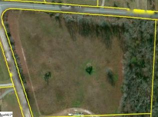 7011 Mountain View Rd, Taylors, SC 29687