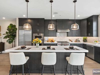 14 Bittersweet Ter, Montvale, NJ, 07645