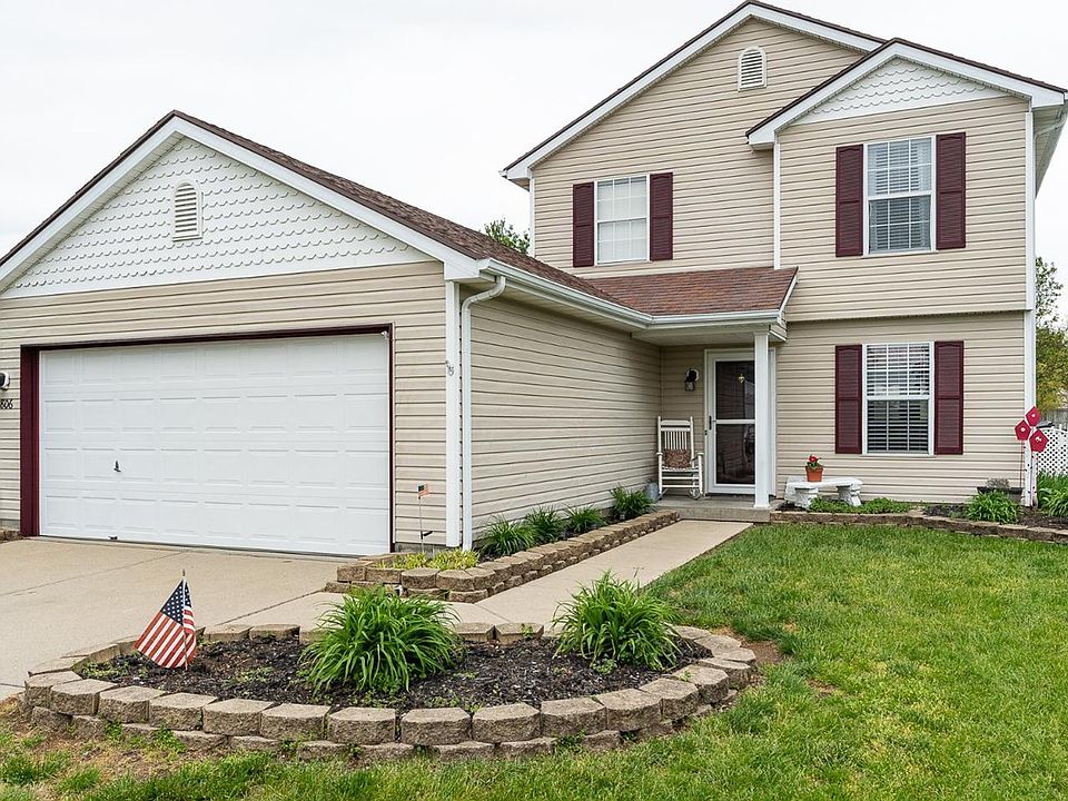 1st image of 806 Barrington Ct