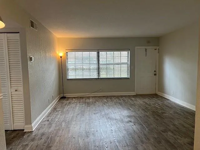 2588 Riverside Dr #2588 — Photo 15
