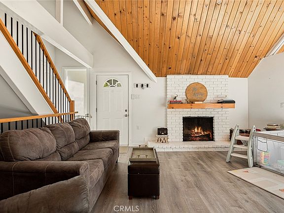 5th image of 316 Pioneer Rd