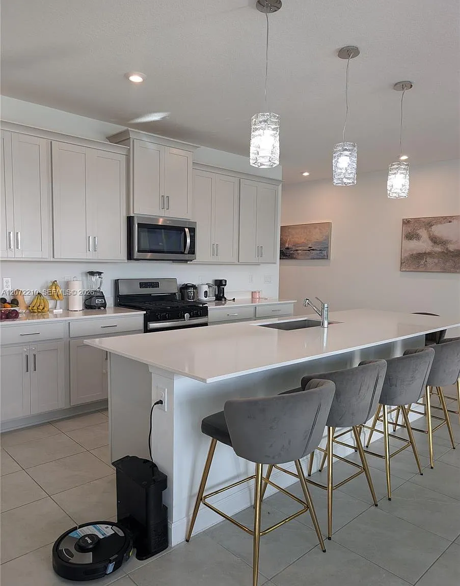 Cadence Phase Ii — Photo 4