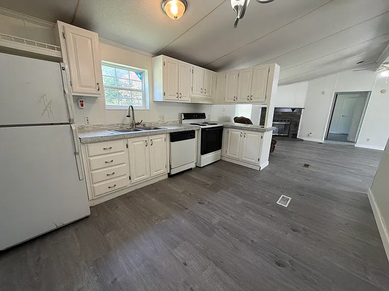 6 Oddie Ln — Photo 7
