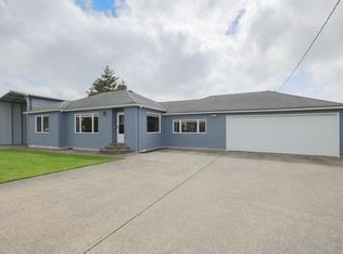 4005 Apple St, Tillamook, OR 97141