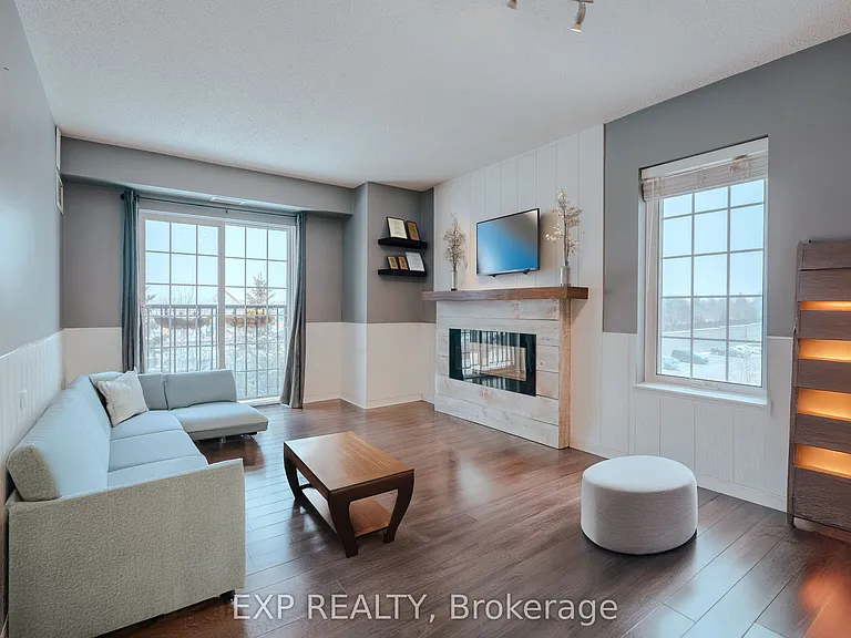 90 Aspen Springs Dr #307 — Photo 2