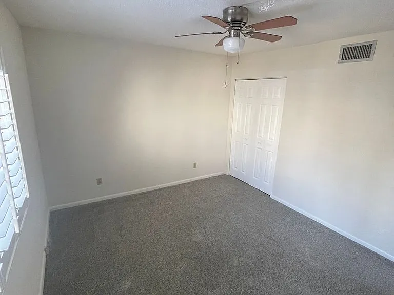 333 Joel Blvd #138 — Photo 24