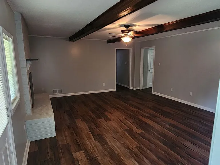 4765 Covington Pike — Photo 11