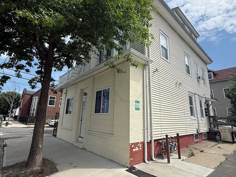 27 Candace St #1 — Photo 22