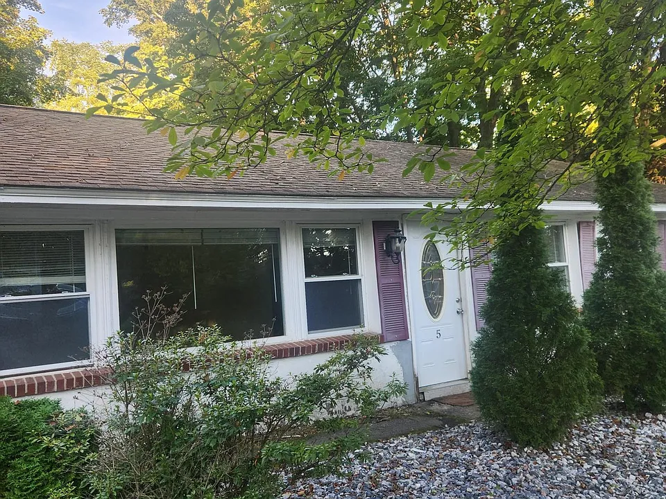 5 Greenville St